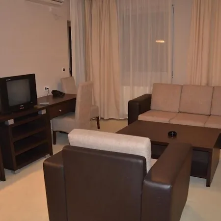Hotel Golf Luxury 3*