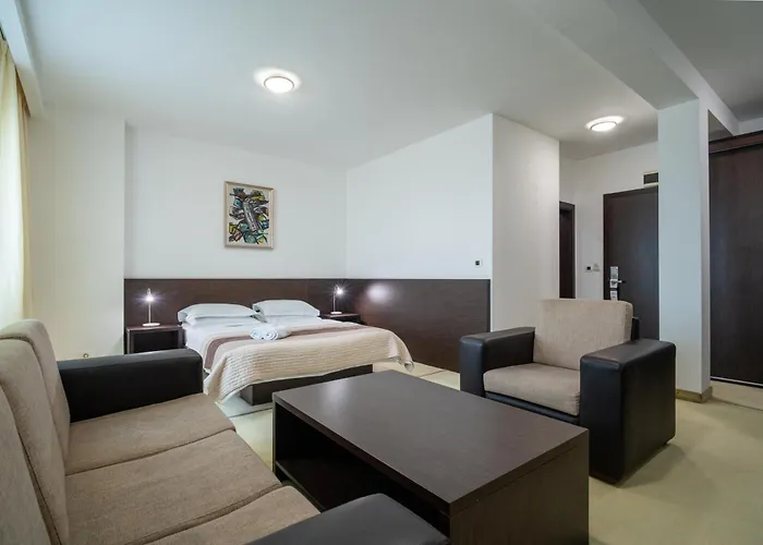 Golf Luxury 3* Kruševac