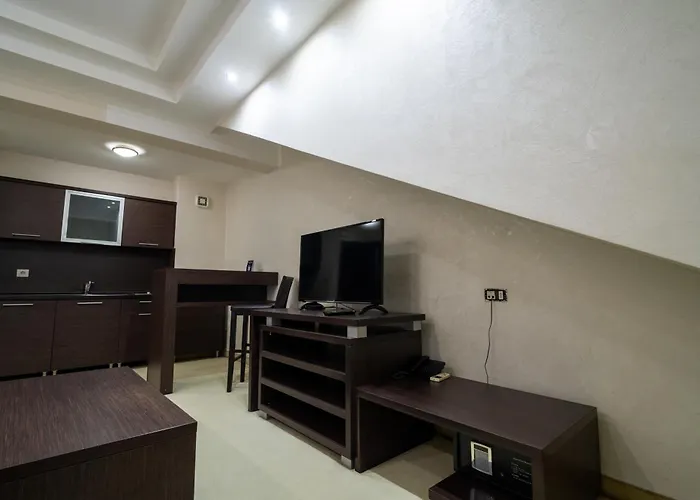 Golf Luxury Hotel 3*